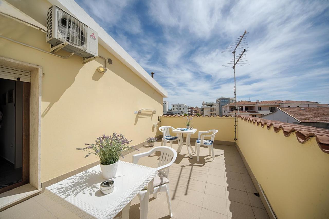 Hotel Casa Lucia Olbia Exterior foto